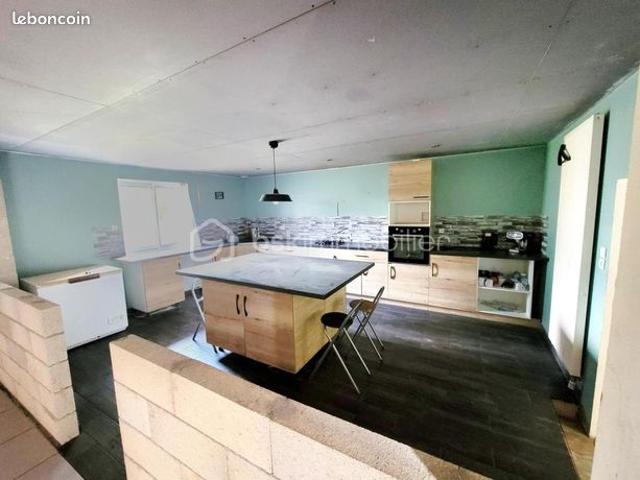 Maison vente à Villethierry, Yonne