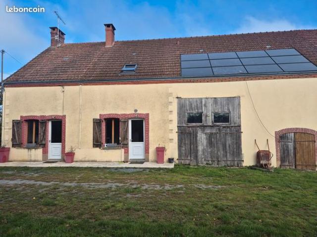 Maison vente à La Châtre, Orsennes