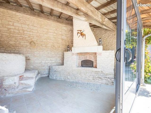 Maison vente à Saint-Hilaire-la-Palud, Deux-Sèvres