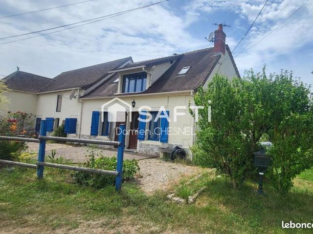 Maison vente à Saint-Amand-Montrond, Orcenais