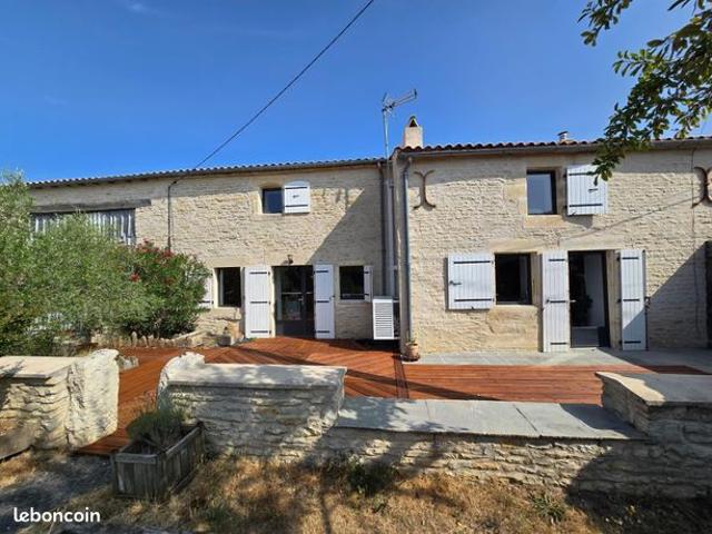 Maison vente à Aiffres, Deux-Sèvres