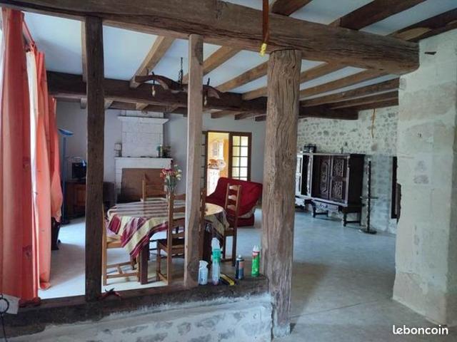 Maison vente à Cognac, Brossac