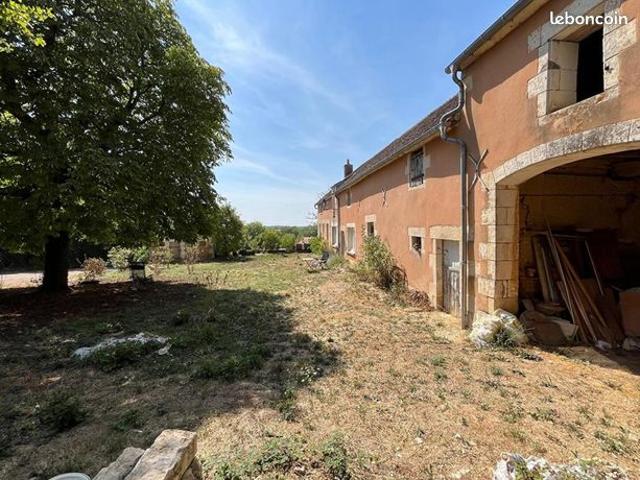 Maison vente à Cosne-Cours-sur-Loire, Menestreau