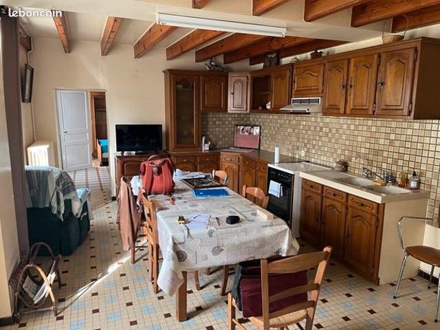 Maison vente à Niort, Prin-deyrançon