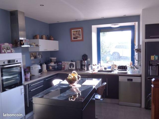 Maison vente à Guingamp, Bretagne
