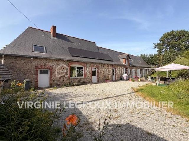 Maison vente à Laval, Saint-pierre-la-cour