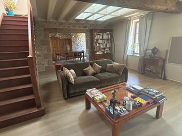 Maison vente à Moulins, Saint-plaisir