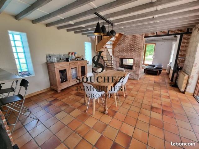 Maison vente à Arras, Acq