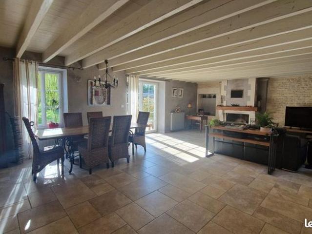 Maison vente à Saint-Martin-de-Bernegoue, Deux-Sèvres