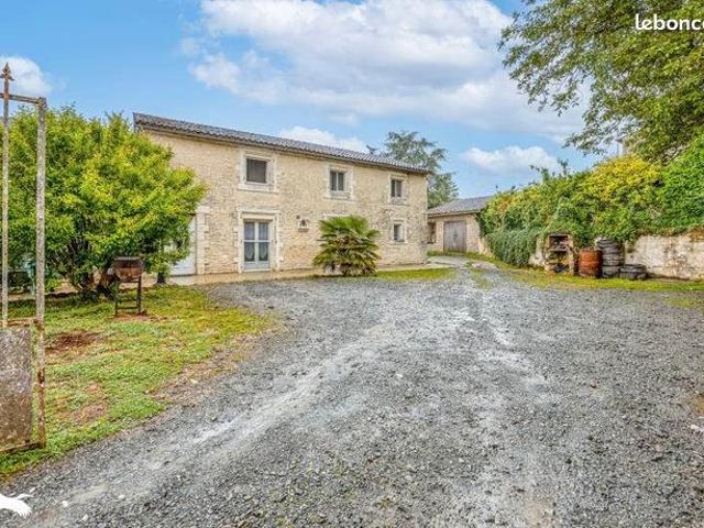 Maison vente à Niort, Villiers-sur-chizé