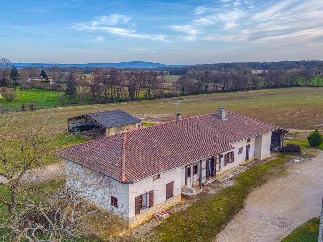 Ferme vente à Bourg-en-Bresse, Saint-etienne-du-bois