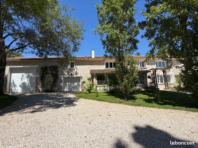 Maison vente à Niort, Luché-sur-brioux