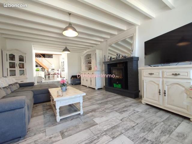 Maison vente à Montmorillon, Luchapt