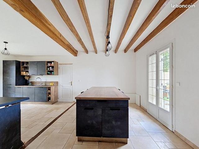 Maison vente à Villiers-Saint-Georges, Seine-et-Marne