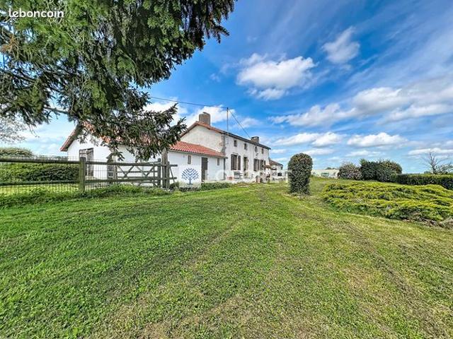Maison vente à Bressuire, Boismé