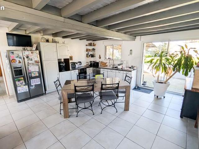 Maison vente à Bressuire, Saint-amand-sur-sèvre