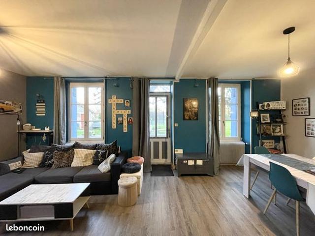 Maison vente à Chef-Boutonne