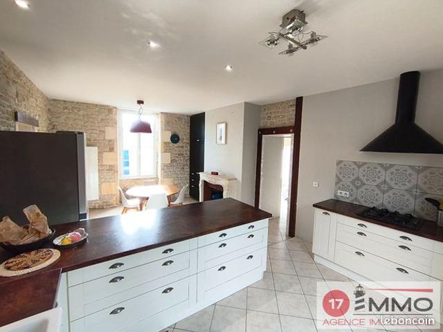 Maison vente à Rochefort, Muron