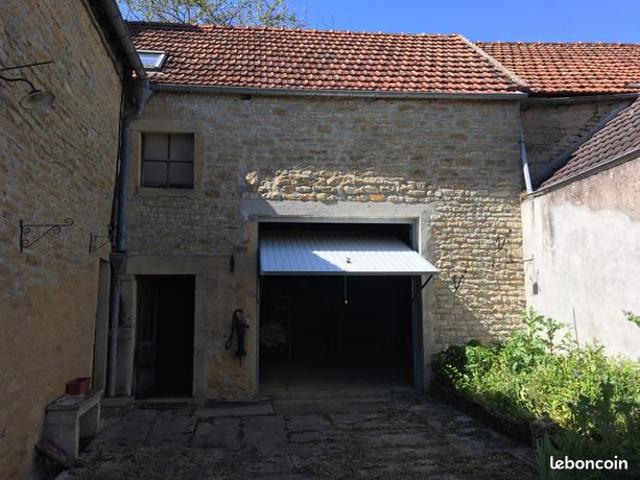 Maison vente à Avallon, Thizy