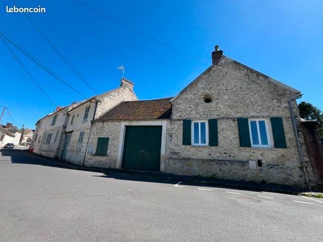 Maison vente à Pontoise, Marines