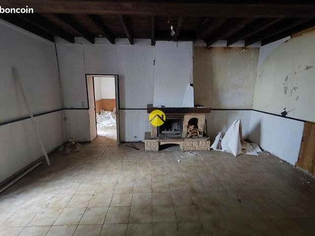 Maison vente à Bourges, Précy