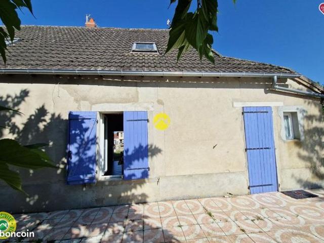 Maison vente à Bourges, Charentonnay