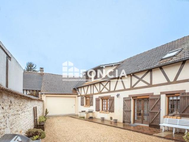 Maison vente à Châteauroux, Saint-marcel