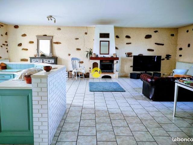 Maison vente à La Châtre, Crevant