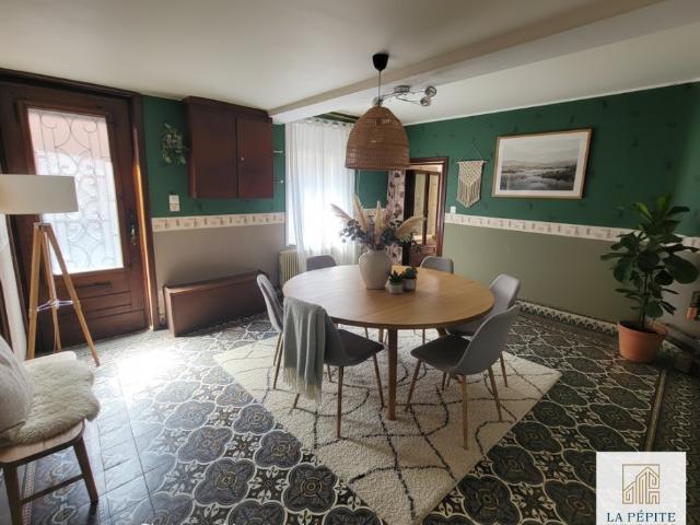 Maison vente à Avesnes-sur-Helpe, Solre-le-château