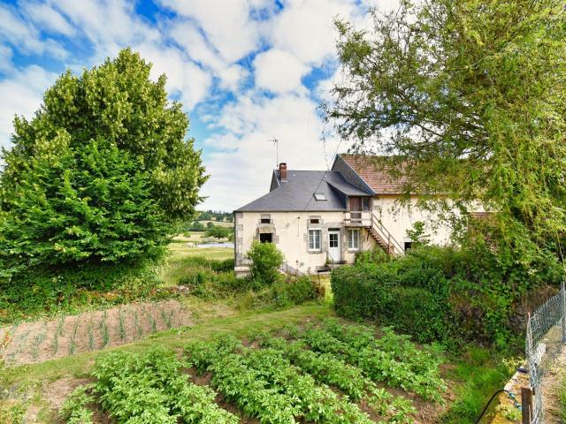 Maison vente à Château-Chinon (Ville), Brassy
