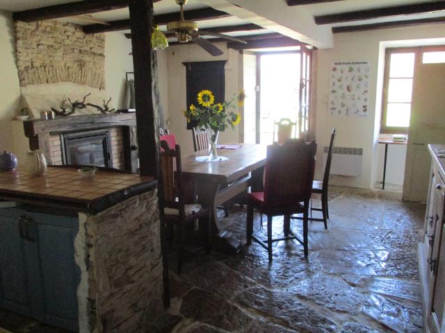 Maison vente à Niort, Messé