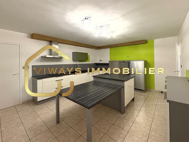 Maison vente à Laval, Saint-jean-sur-mayenne