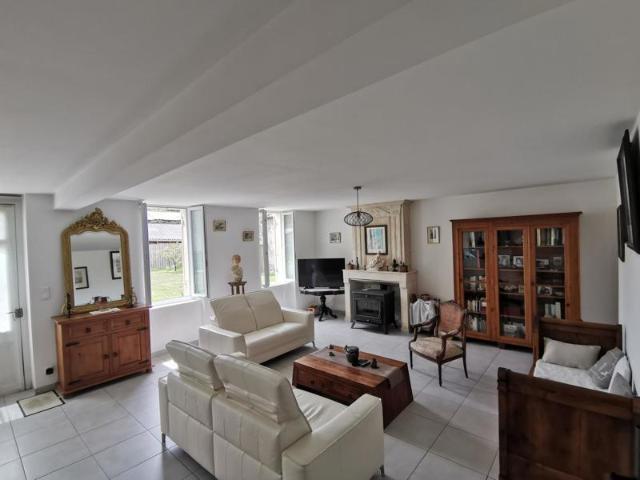 Maison vente à Blaye, Marcillac