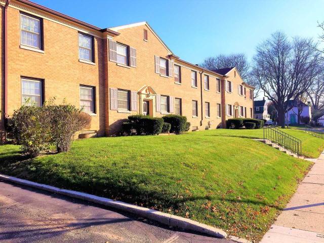 Apartment for rent in Wauwatosa, Wisconsin