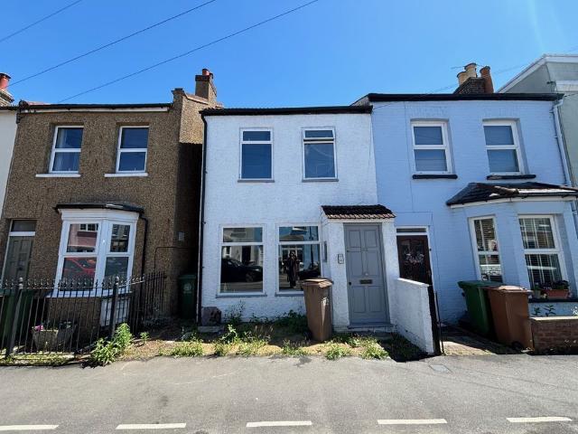 Apartment for rent in Worcester Park, Greater London
