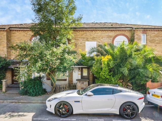 House for rent in Longfield Estate, Greater London