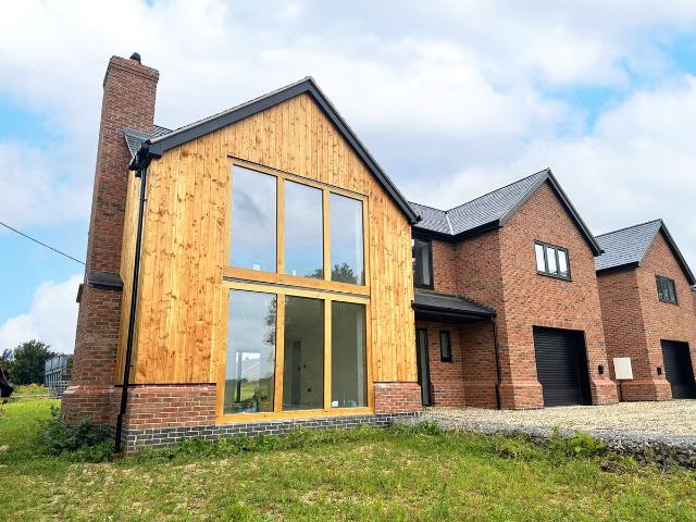 House for rent in Longford, Moreton Say