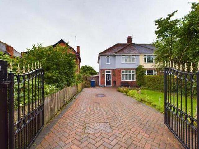 House for sale in Gloucester, Gloucestershire