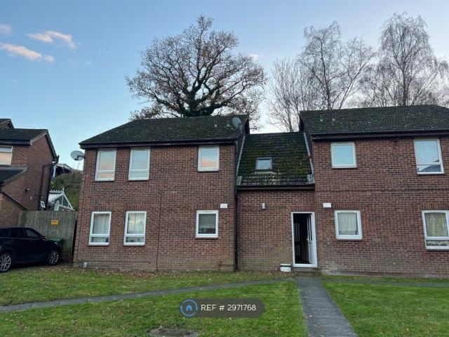 Studio for rent in Downswood, Midway