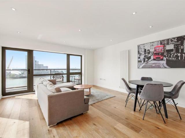 Apartment for rent in Virginia Quay, Blackwall