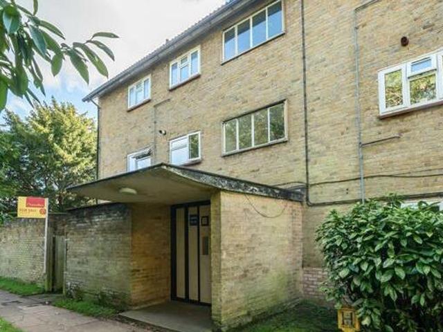 House for sale in Pouchen End, Hertfordshire
