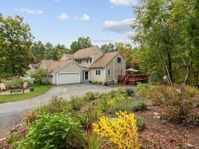 Condo for sale in North Shirley, Shirley