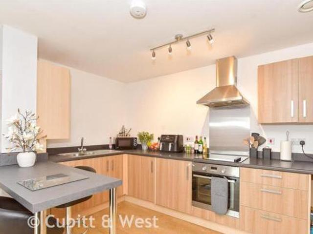 House for sale in Chichester, Littlecote