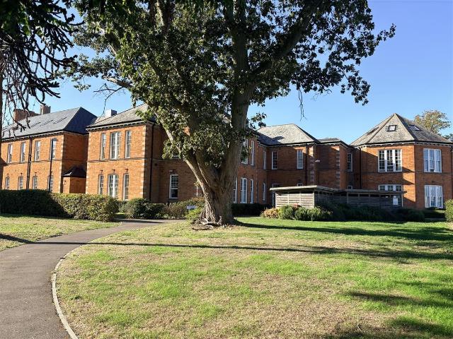 Apartment for rent in Chichester, Littlecote