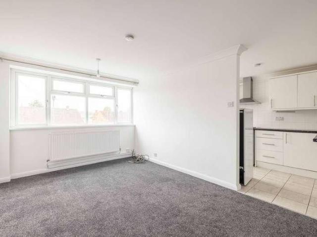Apartment for rent in Clewer Village, Windsor