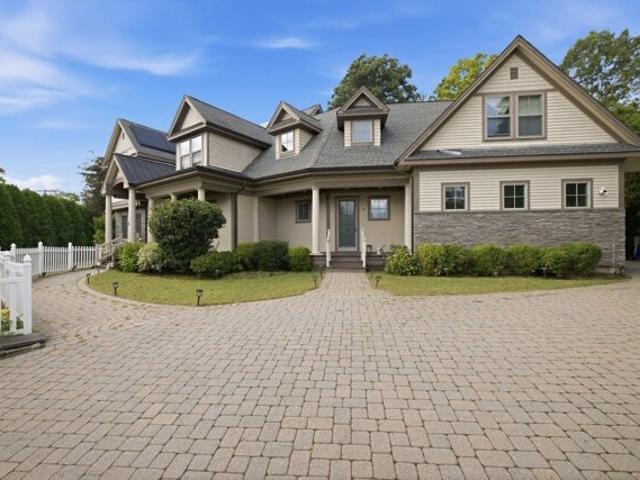 House for sale in Oak Hill Park, Newton