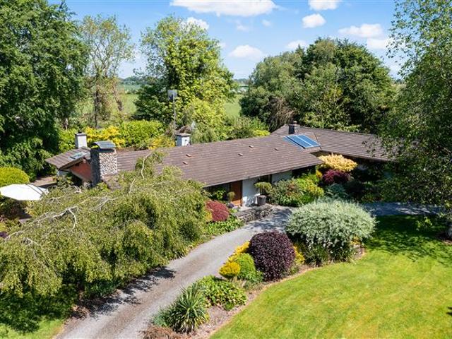 Detached House for sale in Dublin