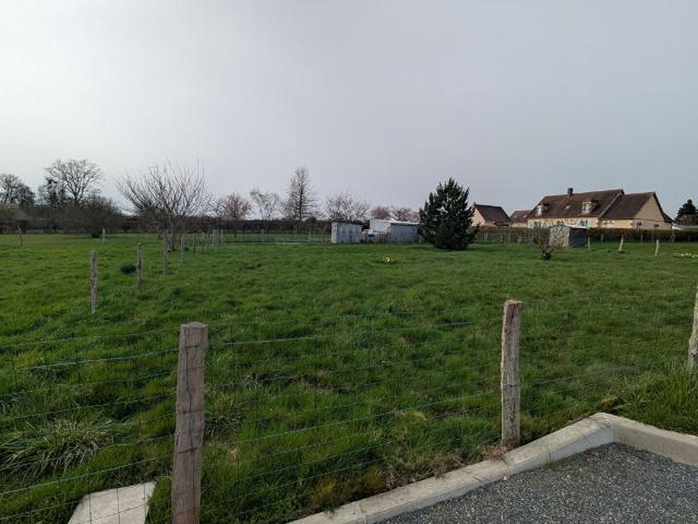 Terrain vente à Mortagne-au-Perche, Moulicent