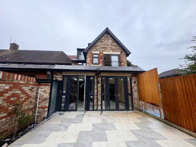 House for rent in London Borough of Ealing, Greenford