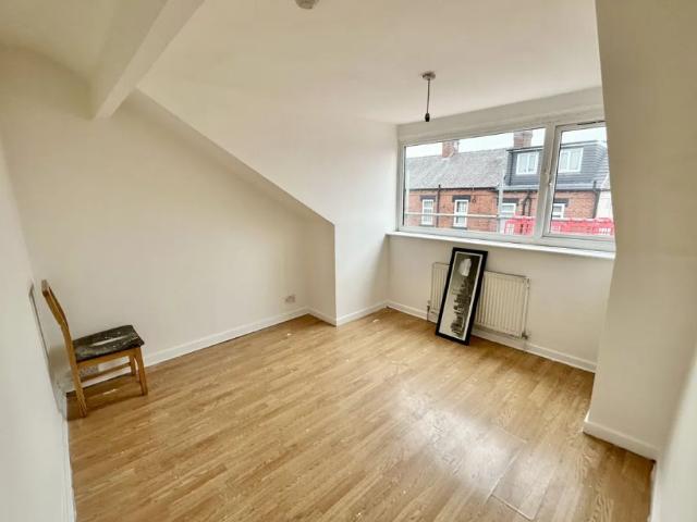 Apartment for rent in Hunslet, West Yorkshire
